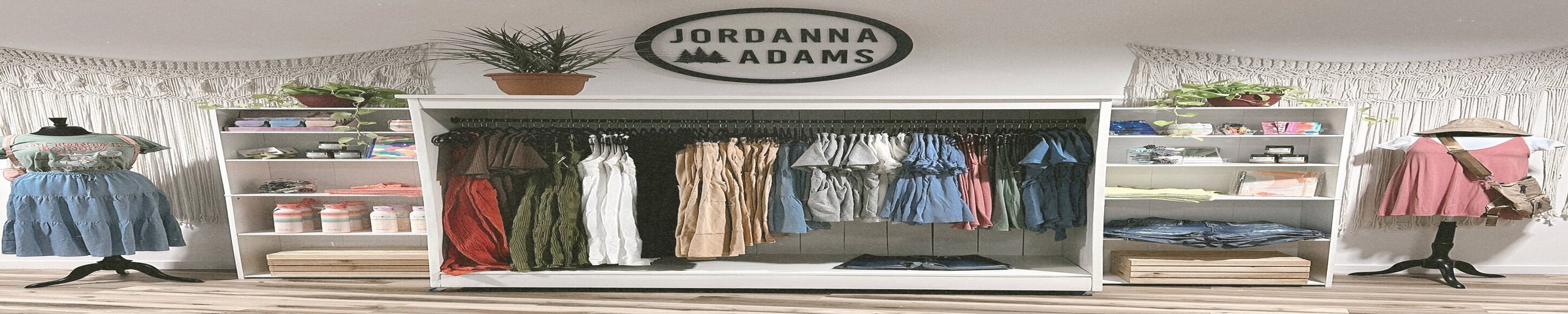 Dene Adams, LLC - Clothing Store